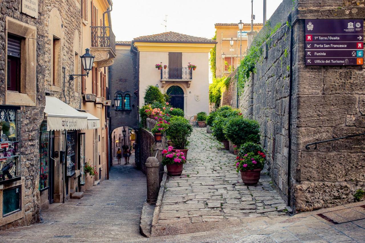 Bed and Breakfast Antica Bifora Rsm San Marino Exteriér fotografie